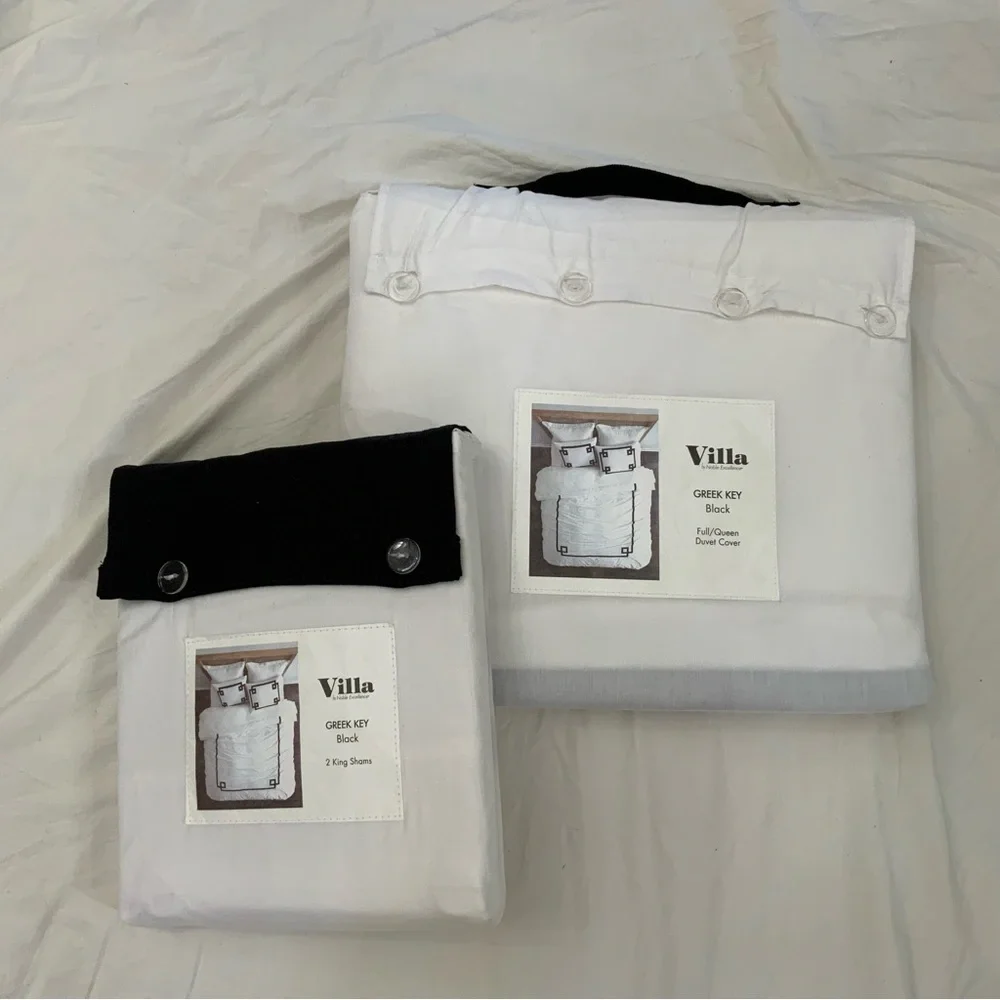 Villa by Noble Excellence Greek Key Full/Queen Duvet Cover With 2 King Shams